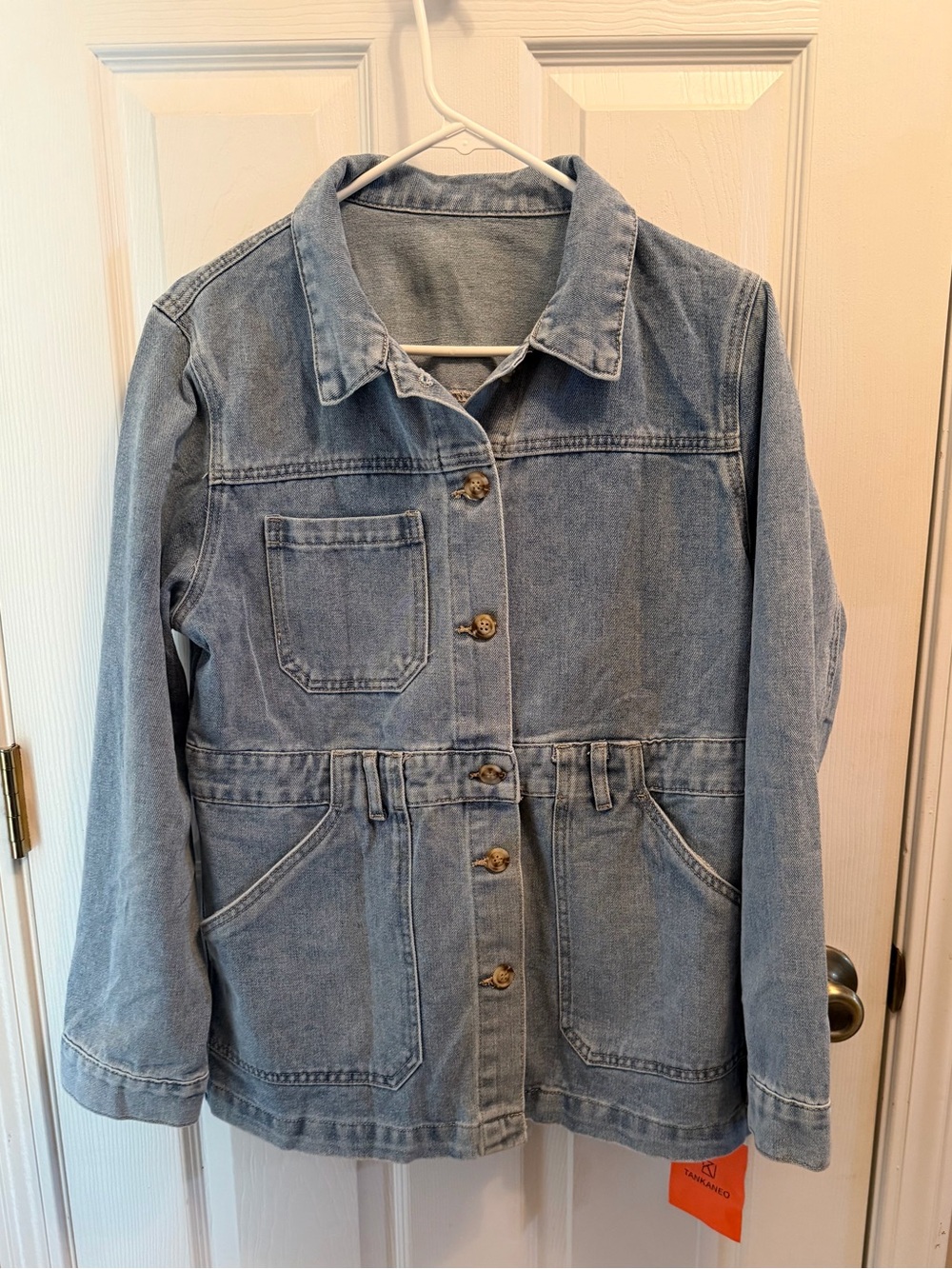 Light Wash Denim Jacket - Casual Women's Shacket
